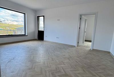 Casă cu 4 camere în Curtești - 2