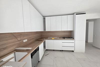Apartament cu 5 camere în Aviației
