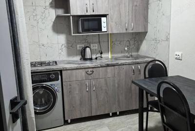 Garsonieră decomandată în Complex Studențesc - 1