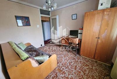 Vand 3 camere Decomandat Micro 4 - 2