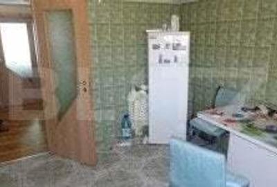 Apartament cu 4 camere decomandat în 22 Decembrie - 7