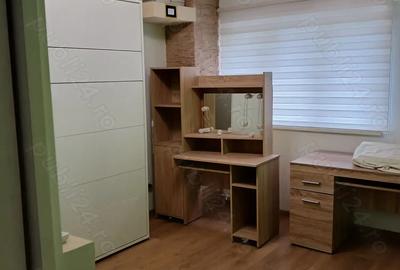 Inchiriez apartament 3 camere, etaj 3, zona Miramar - 6