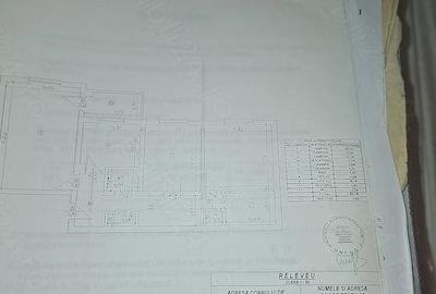 Apartament cu 3 camere decomandat în Apusului