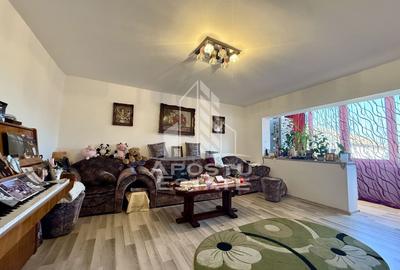 Apartament 3 camere, decomandat, garaj, centrala proprie, zona Lunei - 6