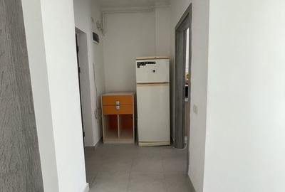 Garsonieră decomandată în Roșu - 7