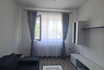 Garsonieră decomandată în Roșu - 1