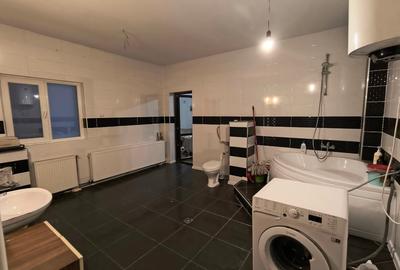 Vanzare direct de la proprietar - casa curte sector 1 - 6