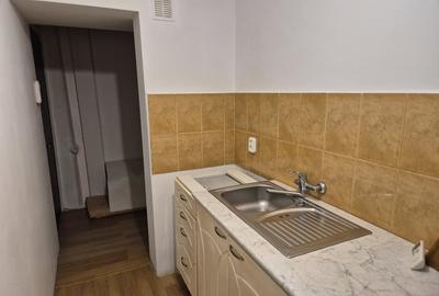 Garsonieră decomandată, mobilată în Dacia - 10