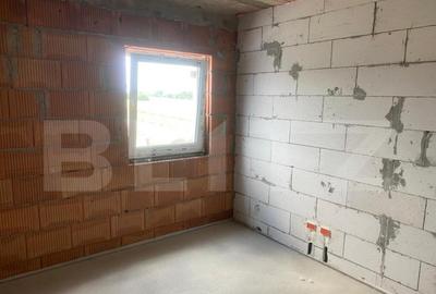 Apartament 3 camere, 80 mp, bloc nou in zona Tisauti - 2