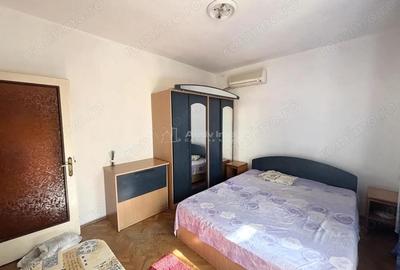 Apartament 3 camere - Rogerius - Str Selimbarului - 54 mp - etaj 4 - 5