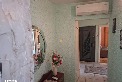 Apartament cu 3 camere decomandat în Cantacuzino - 11