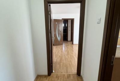 Apartament cu 2 camere semidecomandat în Calea București - 4