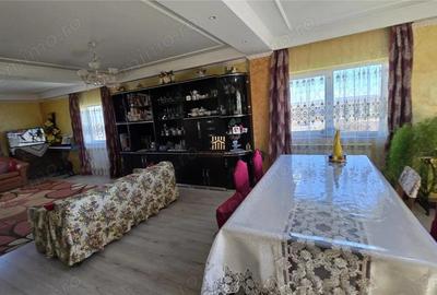 Casă cu Teren 2167 Mp în Ruși - 4