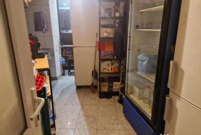 Spațiu comercial, de 300 mp, în 1 Mai - 4