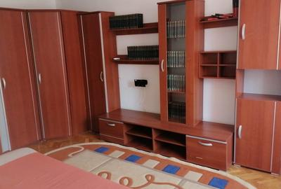 Garsonieră decomandată în Precista - 1