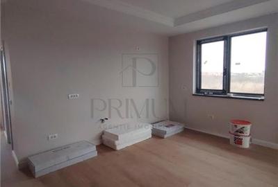 Duplex pe parter - mansardabil -  zona linistita - toate utilitatile - 3