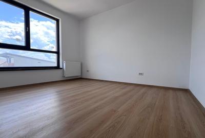 Apartament cu 4 camere decomandat în Bragadiru - 3