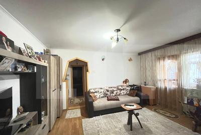 Apartament de 2 camere,etaj 3,zona Primaverii Apartament de 2 camere,etaj 3,zona Primaverii - 5