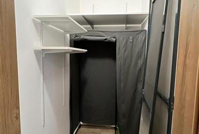 Apartament cu 2 camere semidecomandat, mobilat în Tractorul - 10