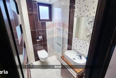 Casă cu 4 camere cu Teren 3657 Mp în Fărcașa - 10