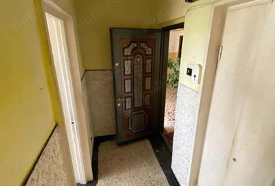 Vanzare apartament 2 camere Micro 16 (Capatul Troleului) - 3