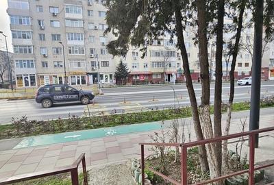 Spațiu comercial, de 75 mp, în Casa de Cultură - 7