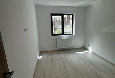 Apartament cu 2 camere decomandat în Rahova - 6