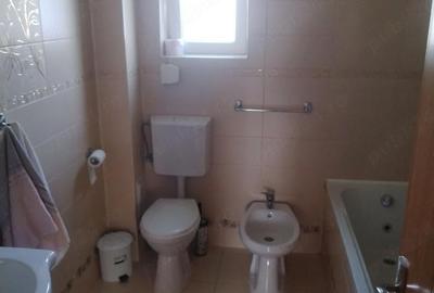Apartament cu 2 camere decomandat în Central - 4