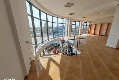 Spațiu comercial, de 125 mp, în Modelu - 12