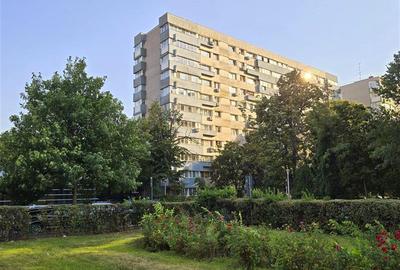 Apartament cu 3 camere semidecomandat în Bucureștii Noi - 19