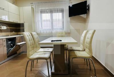 Casă cu 7 camere cu Teren 1100 Mp în Vladimirescu - 1