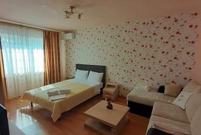 Apartament cu 2 camere decomandat, mobilat în Slănic