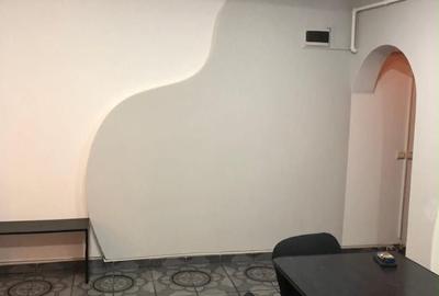 Apartament cu 3 camere semidecomandat în Central - 5