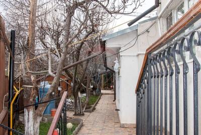 De vanzare casa 7 camere, 306 mp desfasurati parcul Rizer -comision 0% - 16