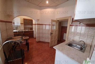 Apartament cu 4 camere decomandat în Calea Călărașilor - 13