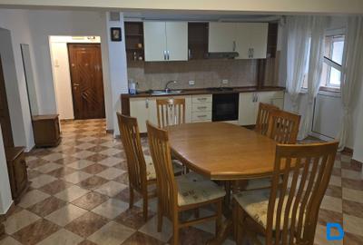Apartament cu 3 camere decomandat, mobilat în Găvana - 10