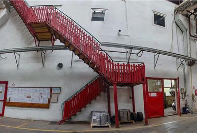 Spațiu industrial, de 5,200 mp, în Periferie - 19