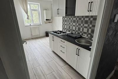 Apartament cu 2 camere decomandat în Central - 8