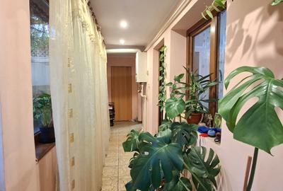 Casă individuală cu 2 camere cu Canalizare în Central - 4