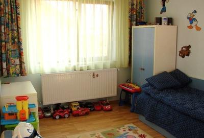 Vanzare vila individuala | 6 camere | Otopeni | Panouri solare - 12