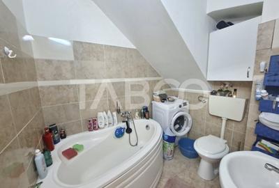 Apartament de vanzare 3 camere Terezian 70 mpu plus balcon Comision 0% - 8