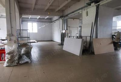 Spațiu comercial, de 1,000 mp, în Central - 13