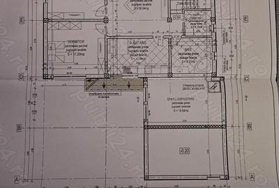 Casă cu 6 camere în Km 5 - 6