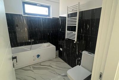 Garsonieră decomandată în Vișan - 3