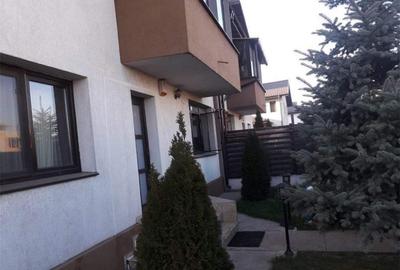 Casă cu 4 camere cu Teren 200 Mp în Central - 1