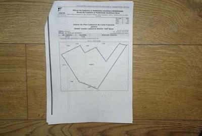 Teren de 43000 mp, în Central - 3