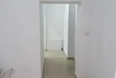 Inchiriez Spatiu Comercial Onesti - 2