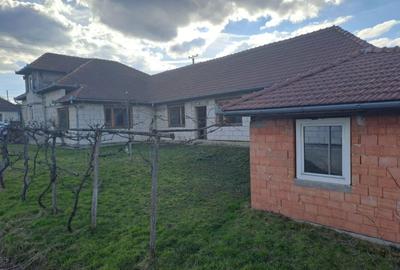 Casă cu 4 camere în Dezna - 3