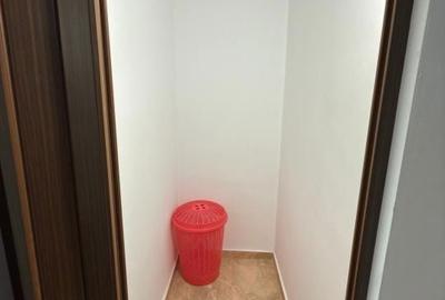 Apartament cu 2 camere decomandat în Malu Roșu - 1