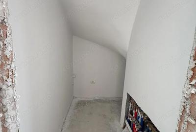 Casă cu 4 camere în Central - 7